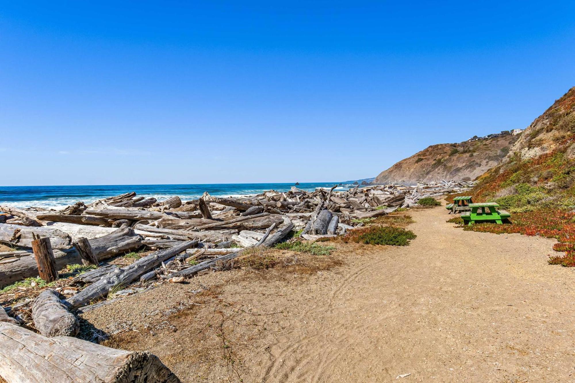 Dream Weaver House With Hot Tub And Ocean View! Villa Manchester Esterno foto